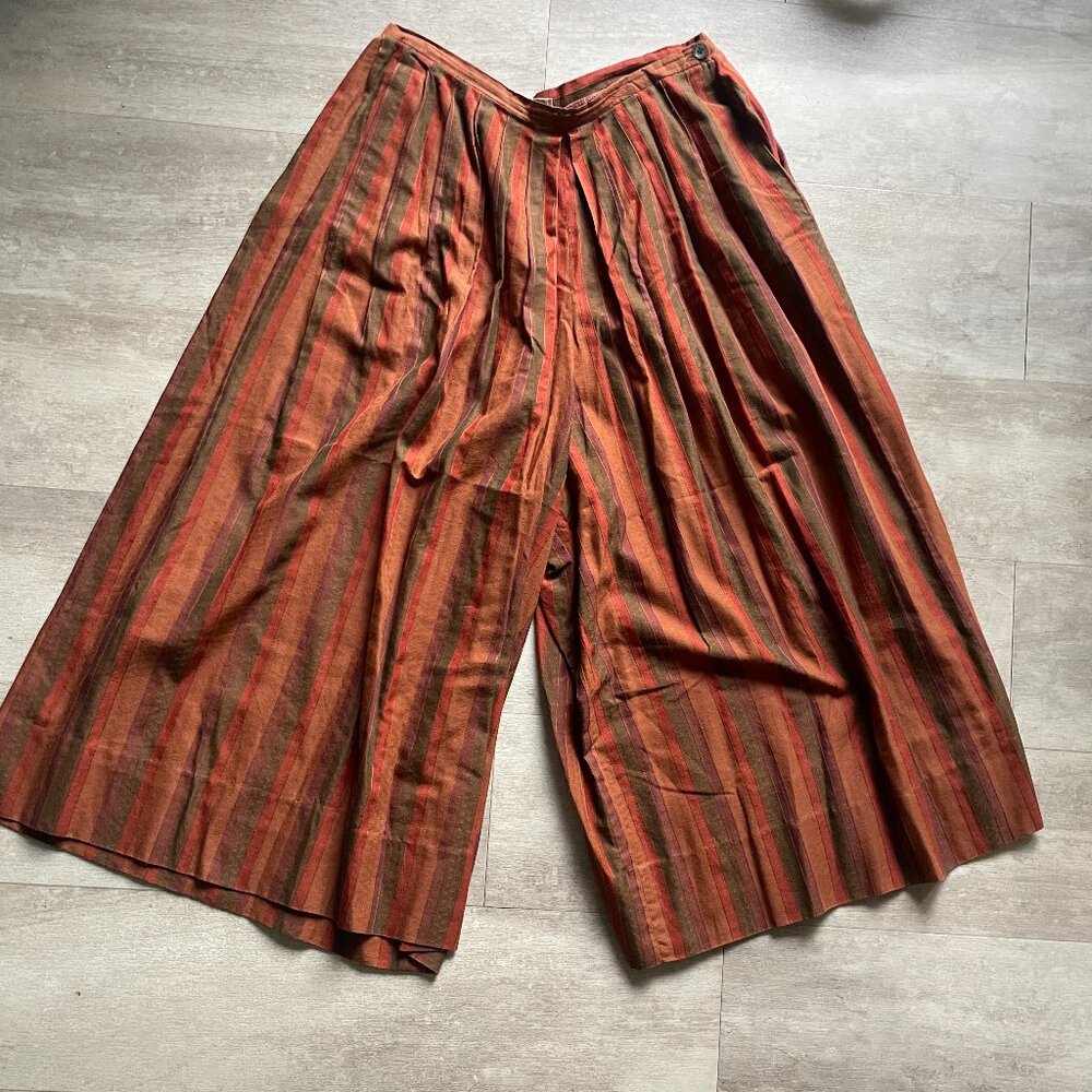 Perry Ellis Vintage Brown Striped Pleated Gauchos